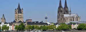 Köln Rheinufer mit Dom